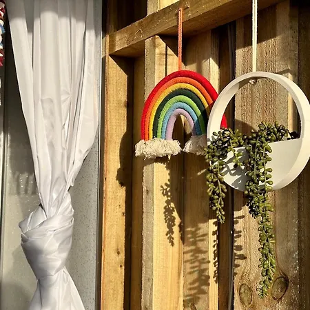 Deerstone Glamping-boulsworth Hill Dome Hot Tub * Earby