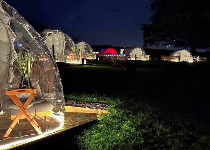 Deerstone Glamping-boulsworth Hill Dome Hot Tub Earby