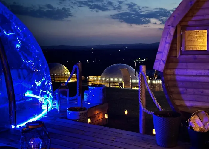 خيمة فخمة Deerstone Glamping-boulsworth Hill Dome Hot Tub