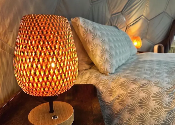 Deerstone Glamping-boulsworth Hill Dome Hot Tub Luxury tent