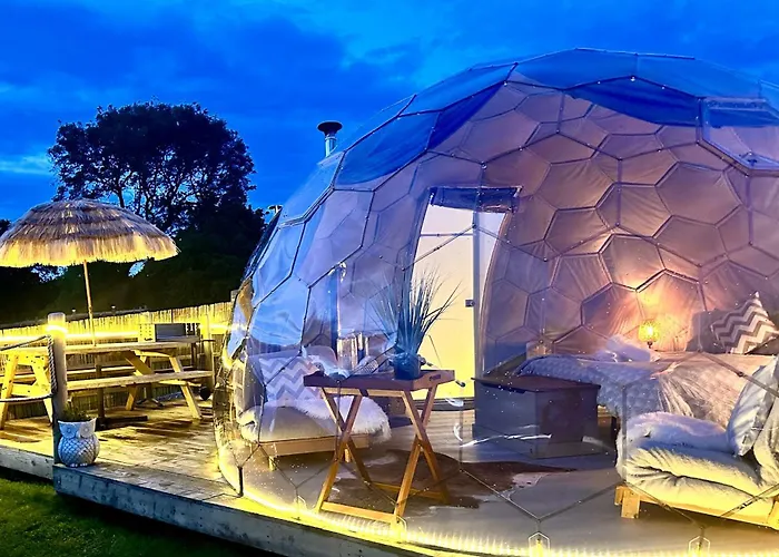 Deerstone Glamping-boulsworth Hill Dome Hot Tub *