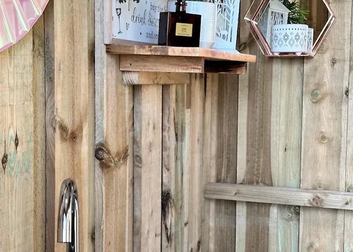 Deerstone Glamping-boulsworth Hill Dome Hot Tub Luxury tent