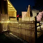 ラグジュアリーテント Deerstone Glamping-boulsworth Hill Dome Hot Tub Earby