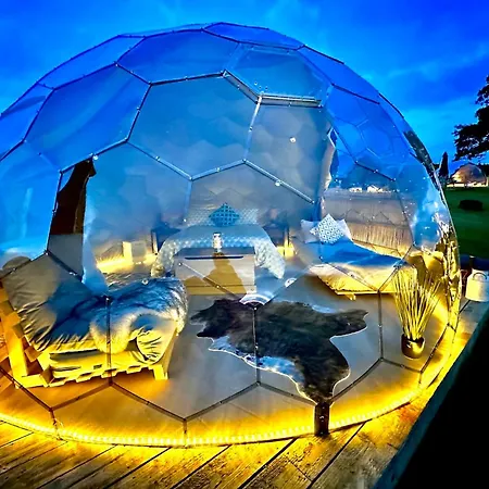 אוהל מפואר Deerstone Glamping-boulsworth Hill Dome Hot Tub
