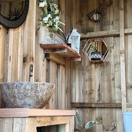 אוהל מפואר Deerstone Glamping-boulsworth Hill Dome Hot Tub
